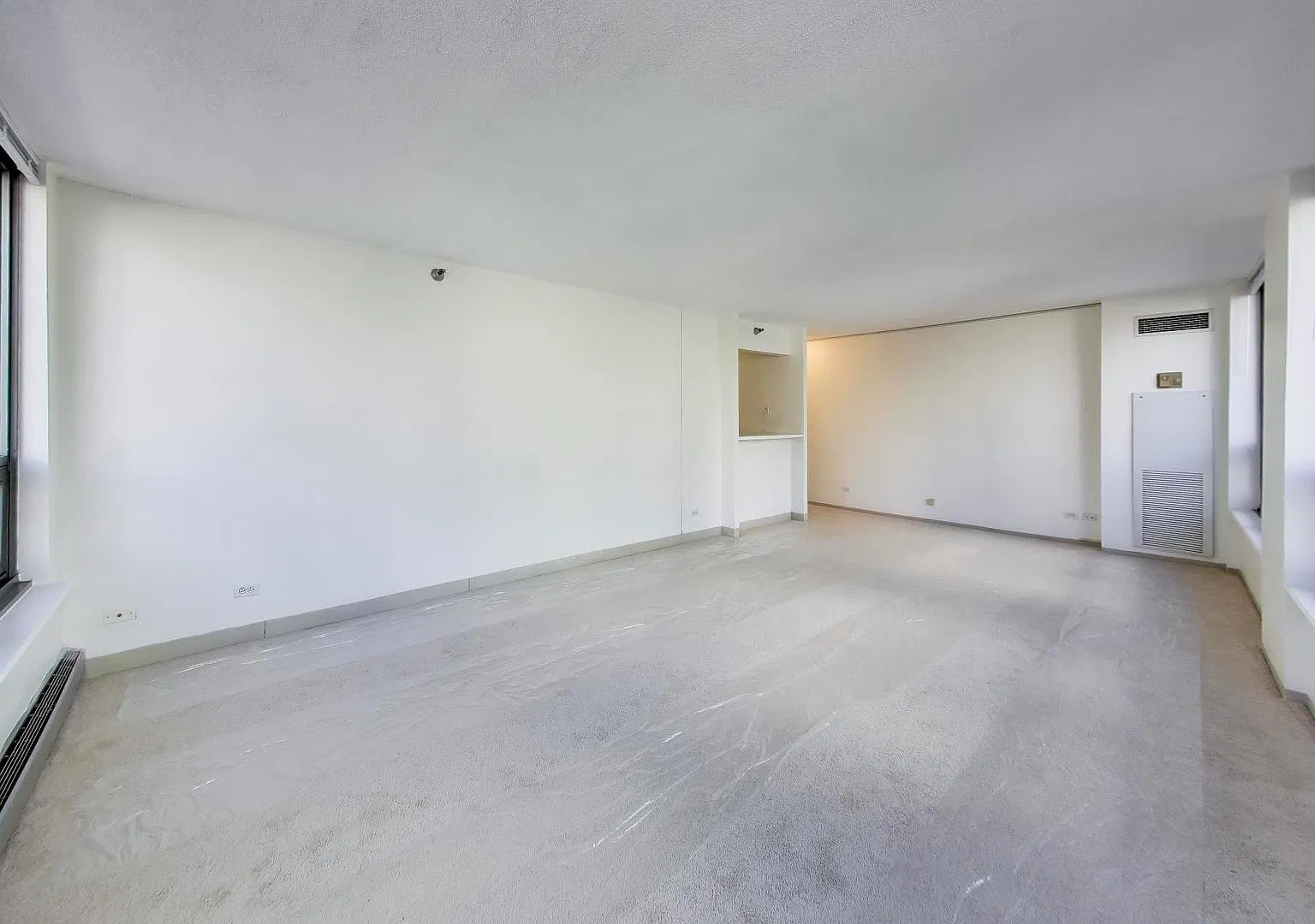 440 N Wabash Ave — Photo 4
