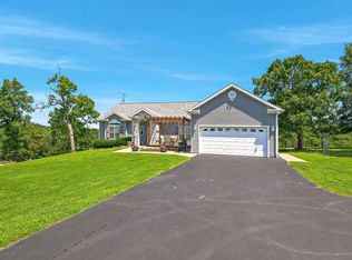 710 Lake Ranch Road, Kissee Mills, MO 65680