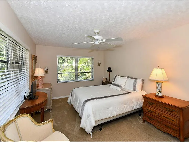 3700 S Osprey Ave #301 — Photo 22