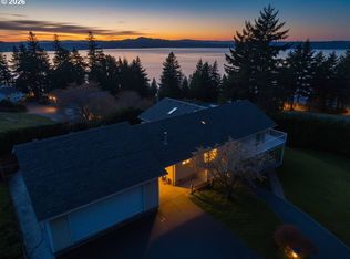 93961 Bridge View Ln, North Bend, OR 97459