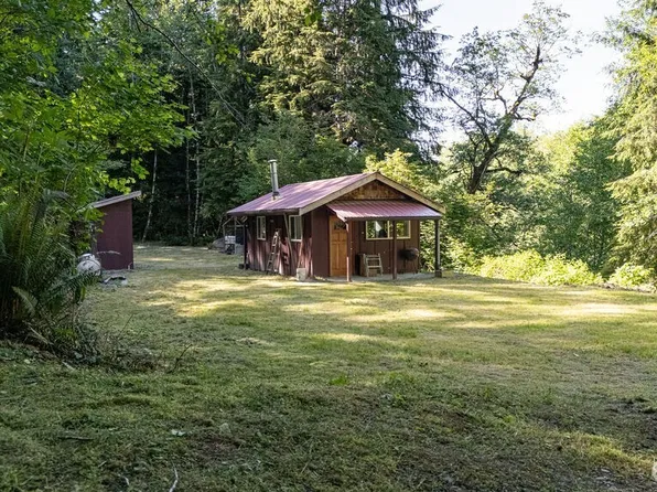 999 Dowans Creek Road, Forks, WA 98331