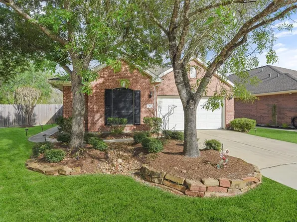 50 Paddington Way, Conroe, TX 77384