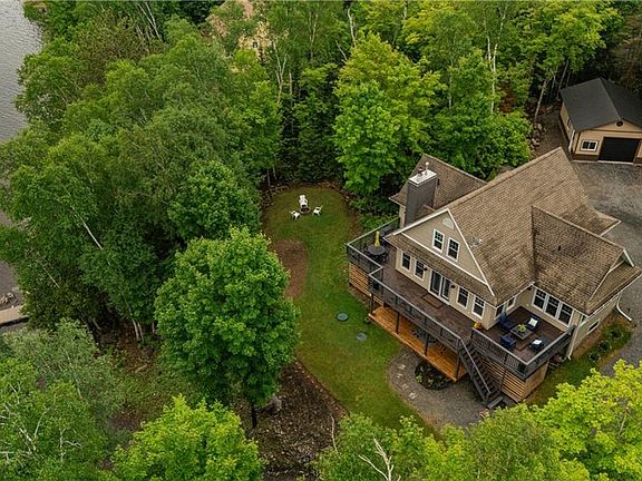 3rd image of 780 Stanrock Rd