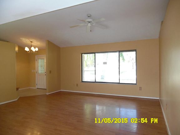 Home For Sale In Port saint lucie