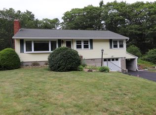 87 Brave Boat Harbor Rd, Kittery Point, ME 03905