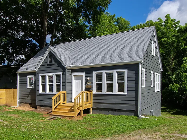 207 E Delafield Ave — Photo 21