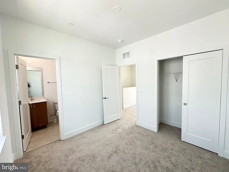 2081 Tysons Ridgeline Rd — Photo 12