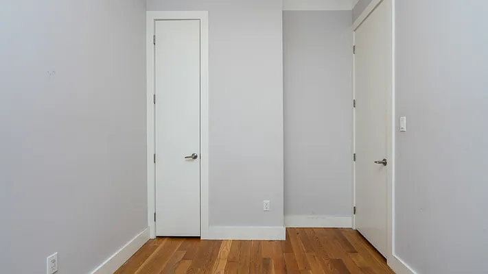 Rented by Nooklyn NYC LLC | media 3