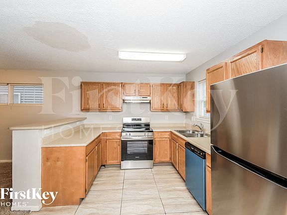 5th image of 10320 Liverpool Way