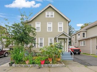 11 Liberty St, Middletown, NY 10940