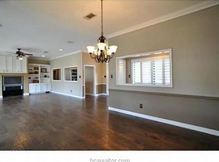 4807 Spearman Dr, College Station, TX 77845