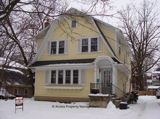 290 Rosewood Ave SE, East Grand Rapids, MI 49506