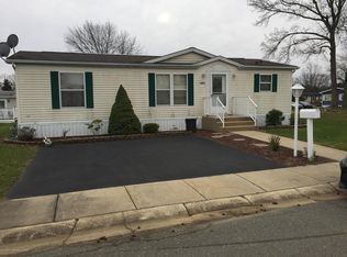 140 Starling Pl, Freehold, NJ 07728