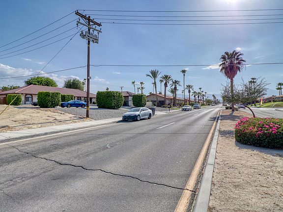 4th image of Avenue 42