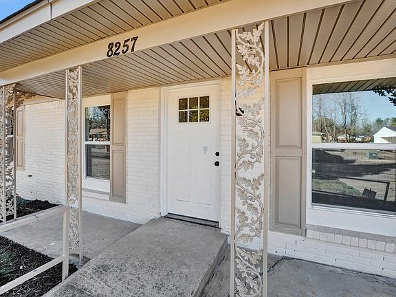 5th image of 8257 Leighton Ln