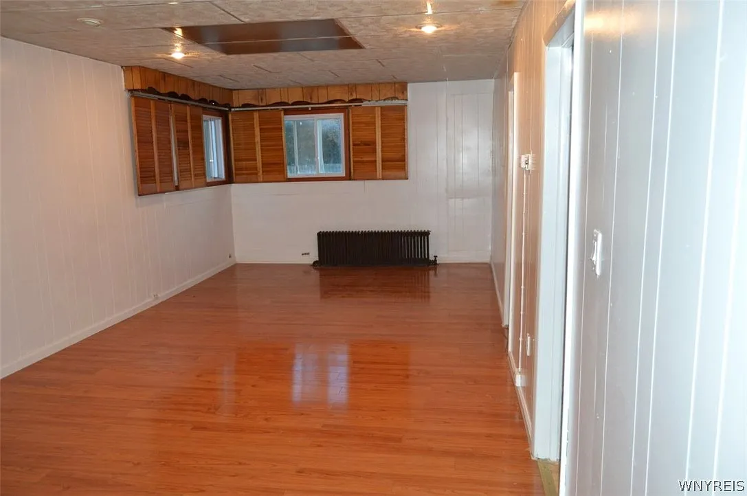 3 bed, 1.5 bath, 1437 sqft, $1,550 — Photo 4