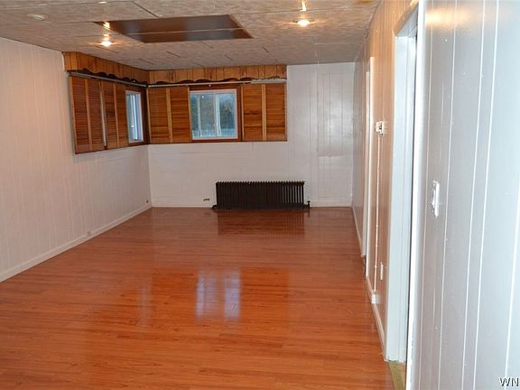 4th image of 80 Vanderbilt St