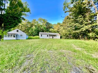 5916 Amsterdam Rd, Glenville, NY 12302