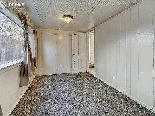 colorado-springs-colorado-243806642 picture