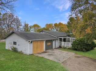 1402 Smith Ave, Waubun, MN 56589