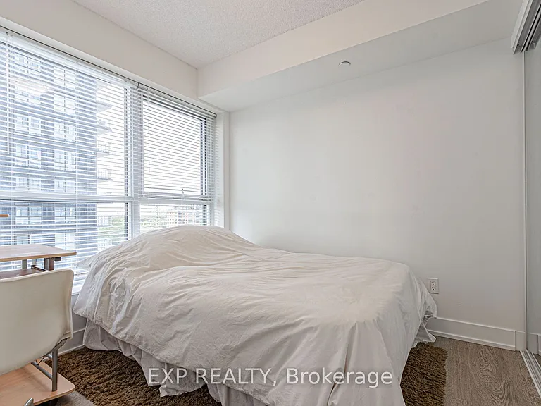 7 Mabelle Ave #804 — Photo 15