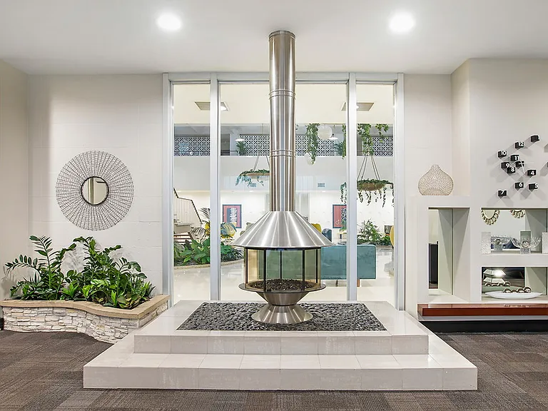 The Stuart at Sierra Madre Villa — Photo 23