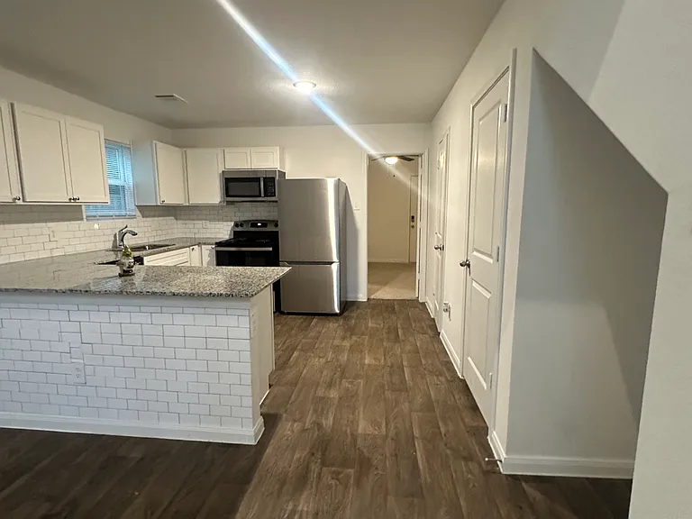 16367 Jasmine Marie Pl — Photo 3