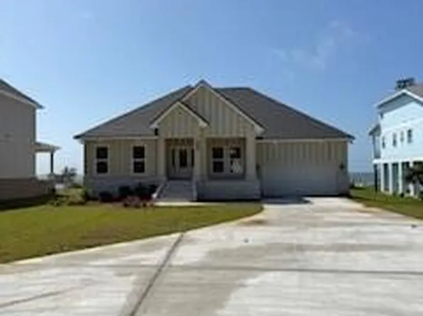 4983 Soundside Dr, Gulf Breeze, FL 32563