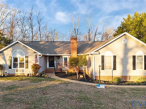 2nd image of 518 Rebel Ridge Rd