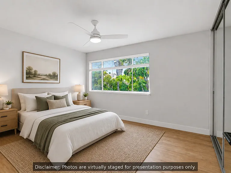 1922 S Hobart Blvd #9 — Photo 6
