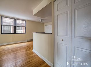 1446 N Dearborn St #B1, Chicago, IL 60610