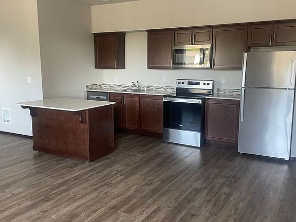 3rd image of 1245 Beach Ave #104