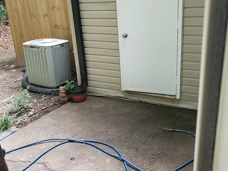 Stephanie Ln — Photo 14