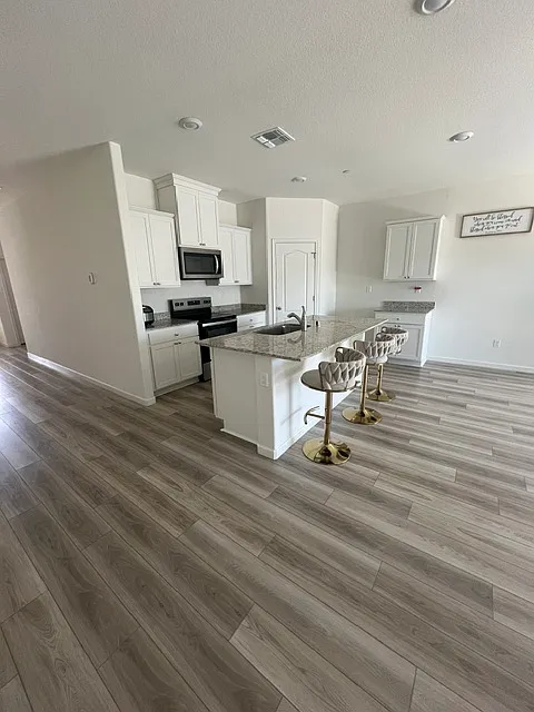 6335 Katrina Drive - 1 — Photo 2