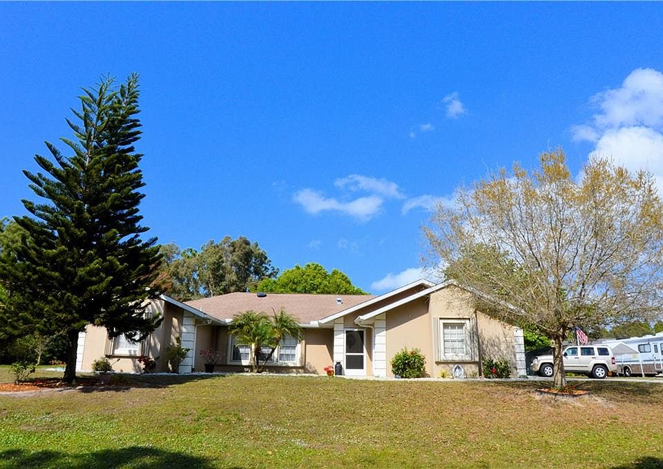 1st image of 23428 Wickens Ave