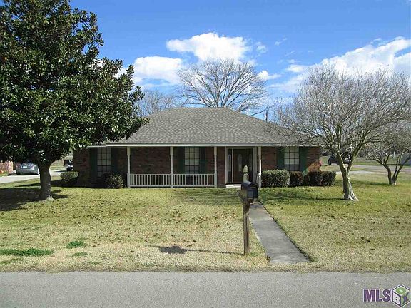 2nd image of 23955 Sherwood Dr