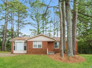 3813 Cary Rd NW, Huntsville, AL 35810