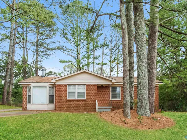 3813 Cary Rd NW, Huntsville, AL 35810