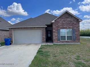 100 Agrarian Ave, Rayne, LA 70578