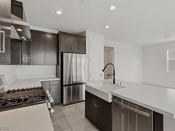 4th image of 4423 Frias Falls Ave