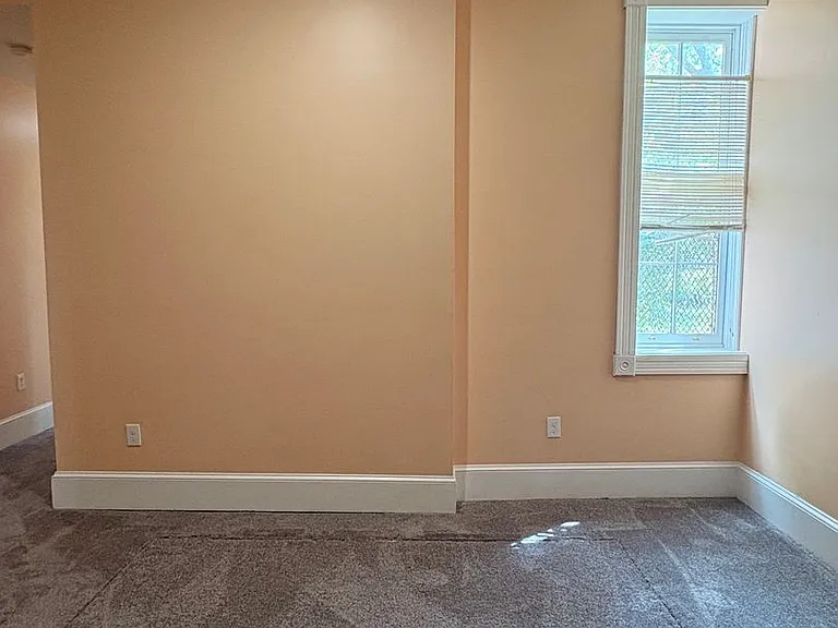 The Flats at Station North - 2029 Saint Paul St. — Photo 15
