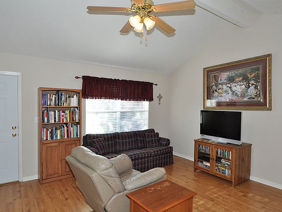 2nd image of 2022 Redfish Dr
