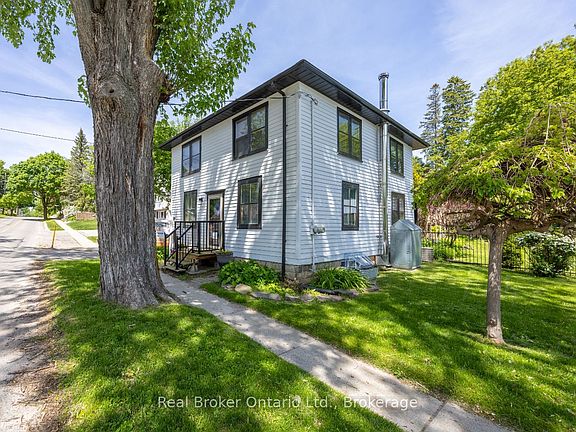 4th image of 61 Mill St