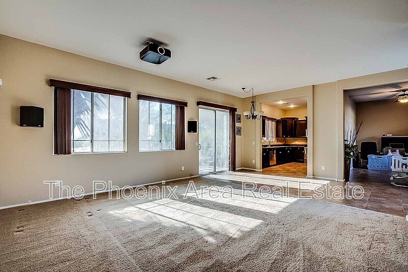 1st image of 2719 E Donner Dr