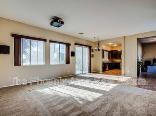 2719 E Donner Dr, Phoenix, AZ 85042