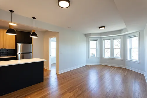 4122 N Keeler Ave #1E Photo 1