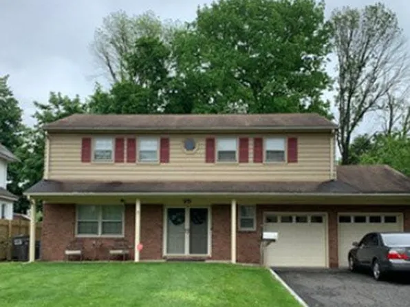 75 Willow Ave, North Plainfield, NJ 07060
