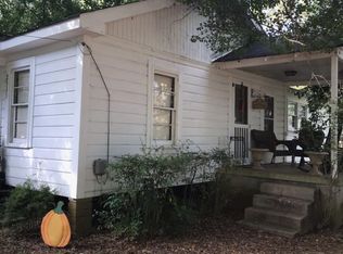 2513 Dickson Cir, Lawrenceville, GA 30044