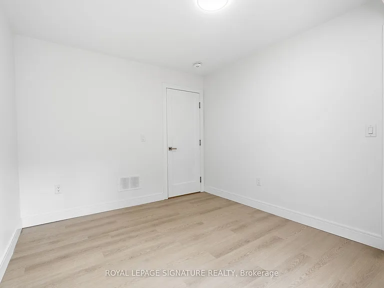 53 Bishop Ave #1A — Photo 16