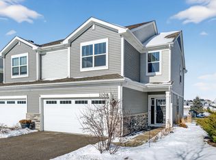 1008 Moraine Dr, South Elgin, IL 60177